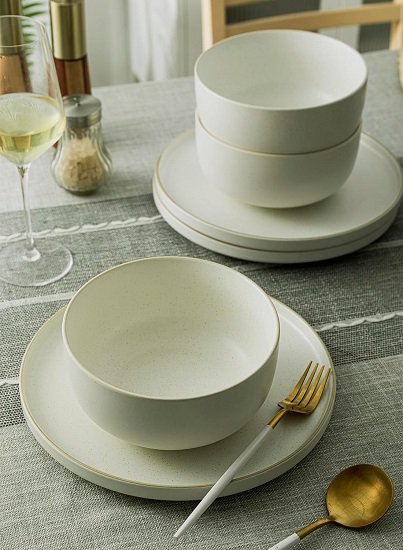 Ceramic Bowls for Kitchen, 36 Ounce, Large Capacity Cereal Bowls Set of 4, Glazed Matte Off White